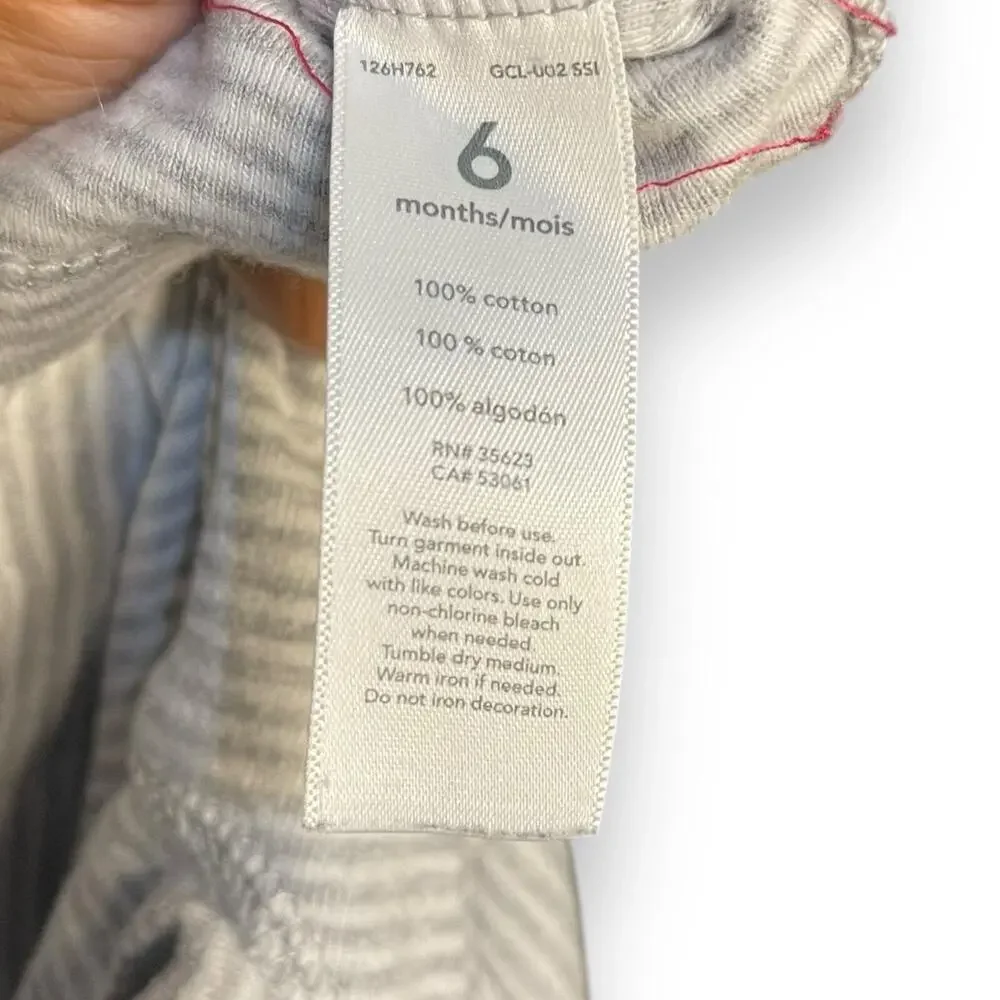 Carter's Graphic Print T-Shirt Unisex Baby 6 Months Gray Striped Sneaky Cute Top